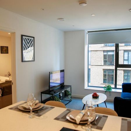 Trafford Suite Modern 1 Bed With Cinema Room Mánchester Exterior foto