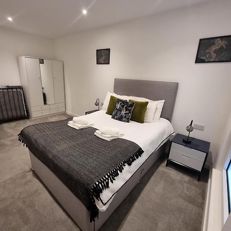 Trafford Suite Modern 1 Bed With Cinema Room Mánchester Exterior foto